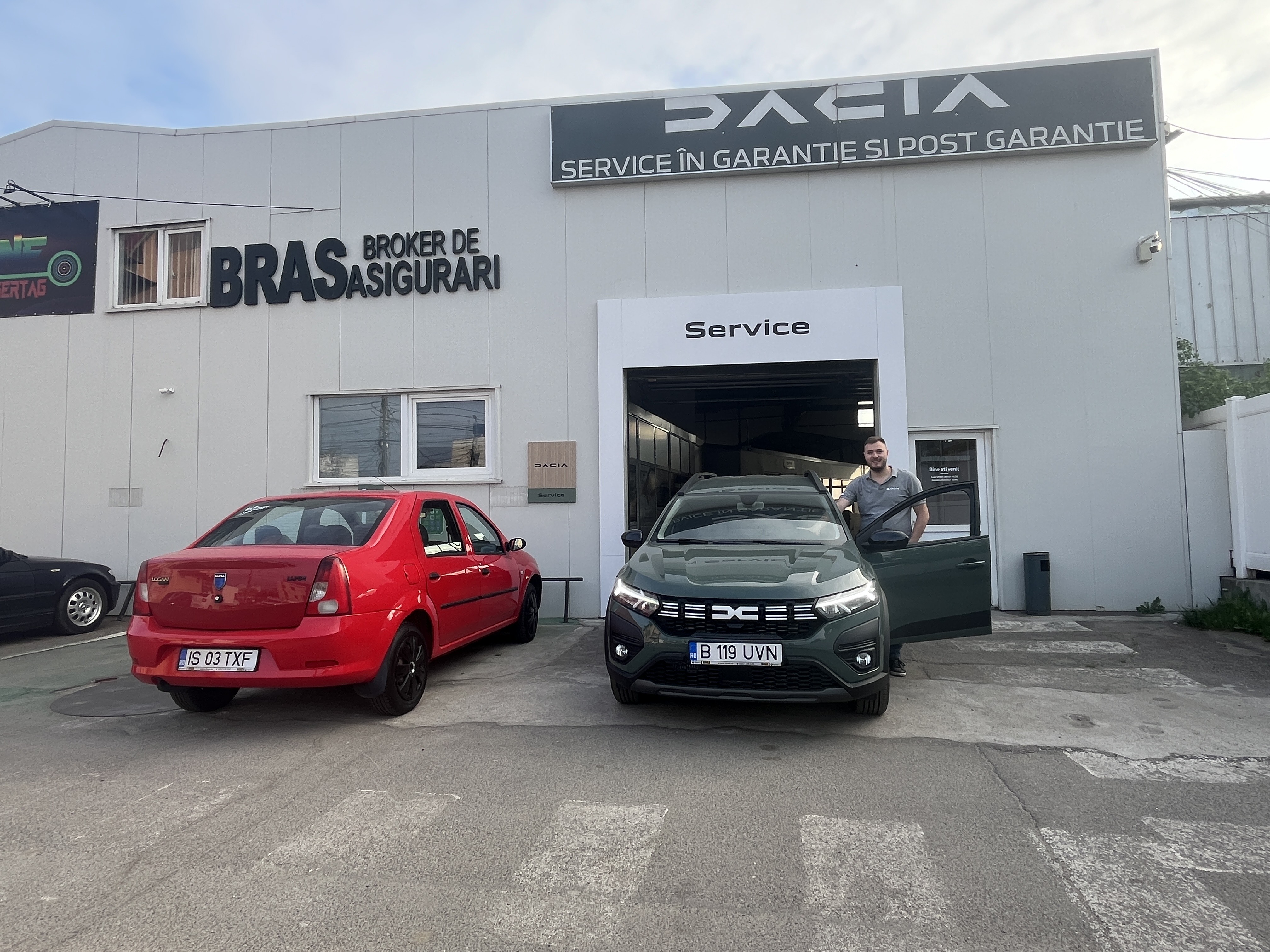 Specialiștii noștri sunt alături de tine și de vehiculul tău Dacia.