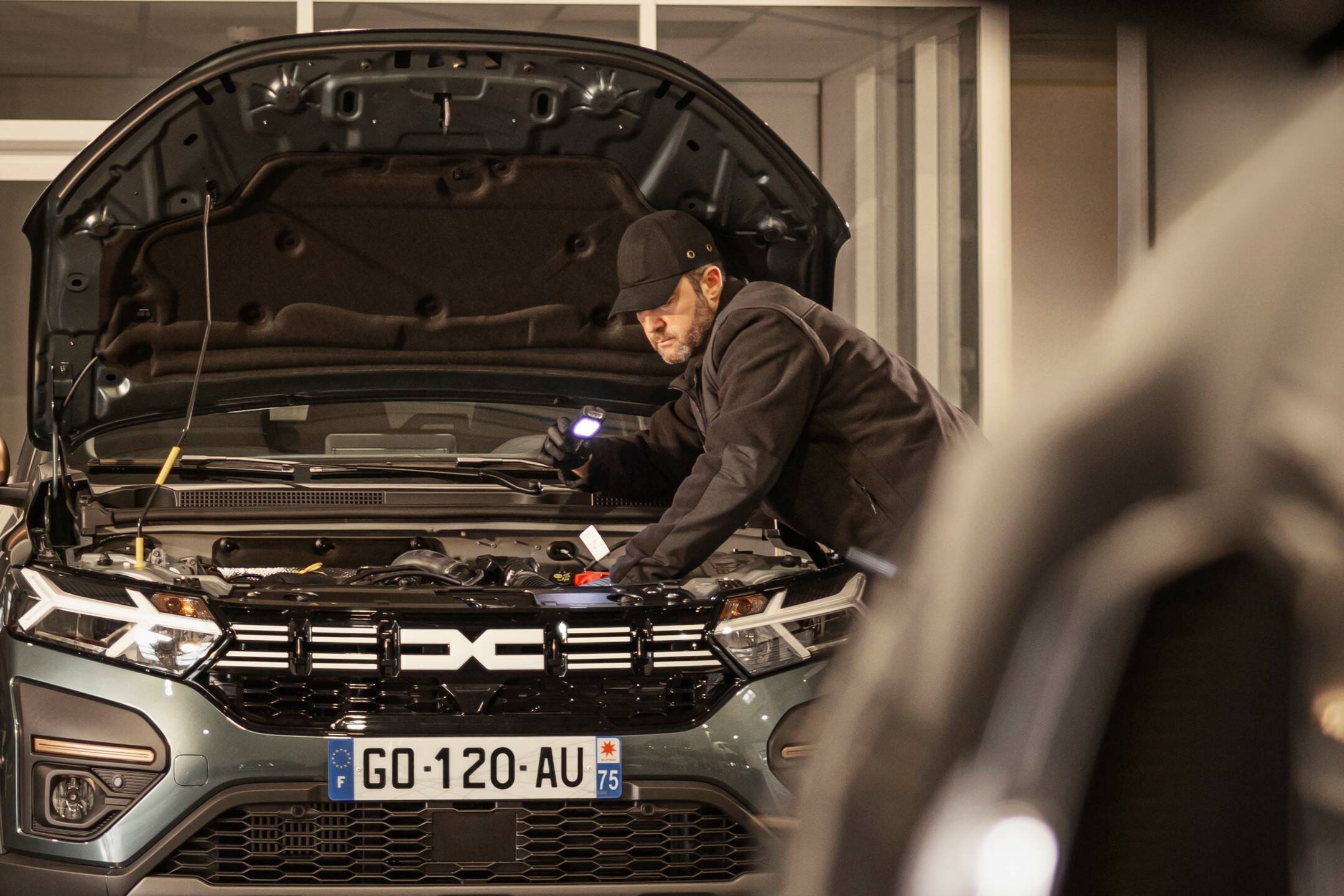 Atelier reparatii masini electrice